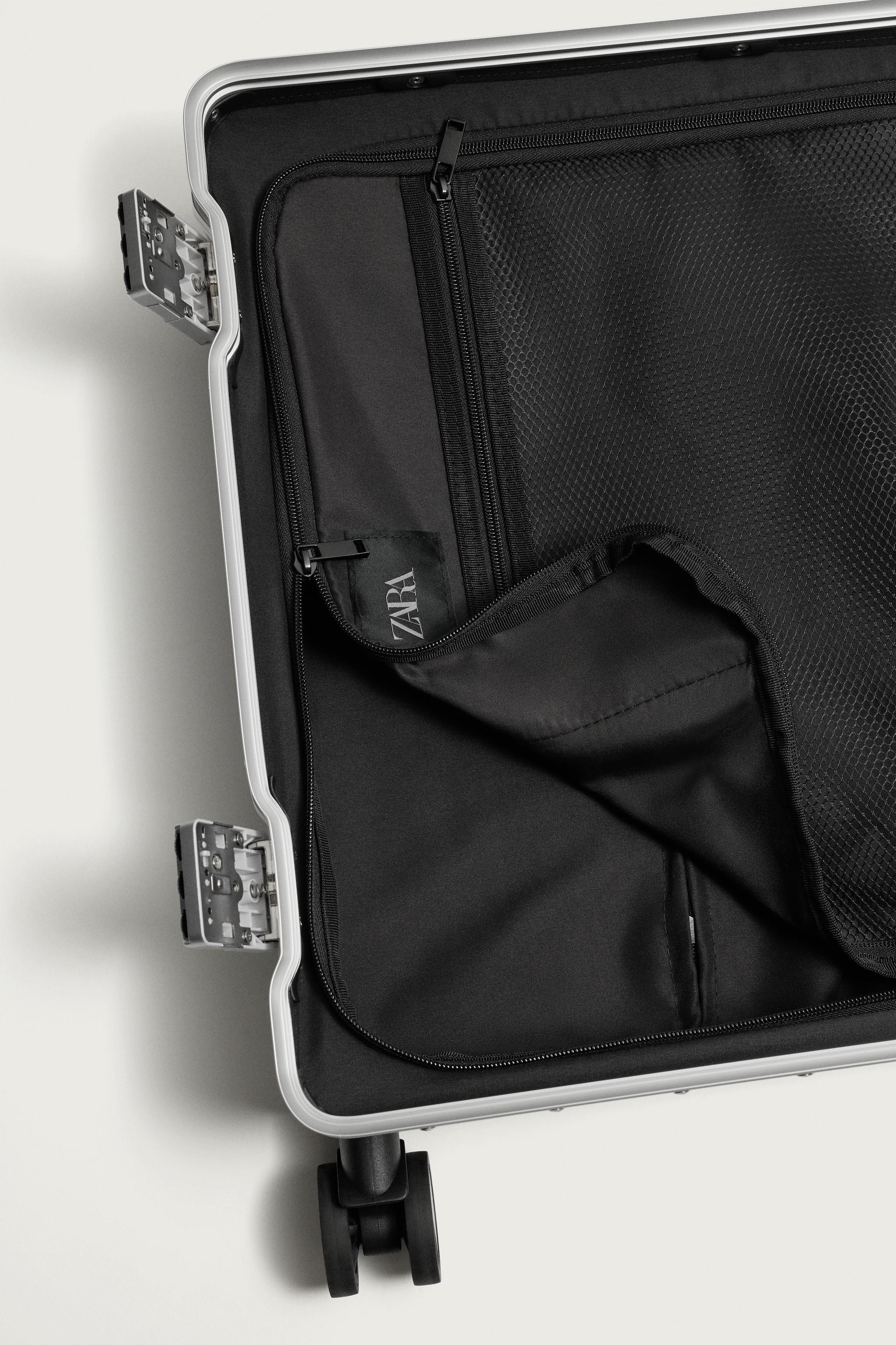 VALISE DE VOYAGE