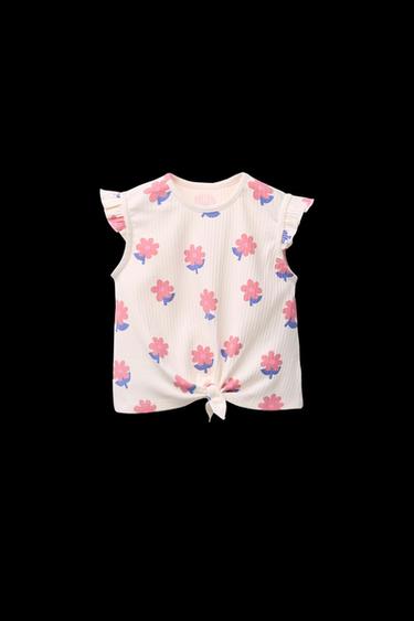 GERIPPSTES T-SHIRT MIT MUSTER UND KNOTEN - Cremefarben von Zara