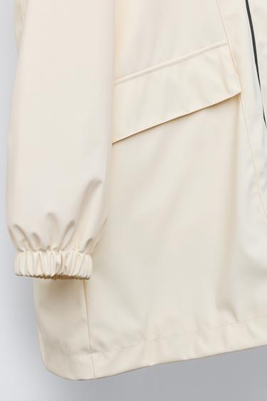 RUBBERISED WATER-REPELLENT HOODED RAINCOAT - Butter by Zara - Image 5
