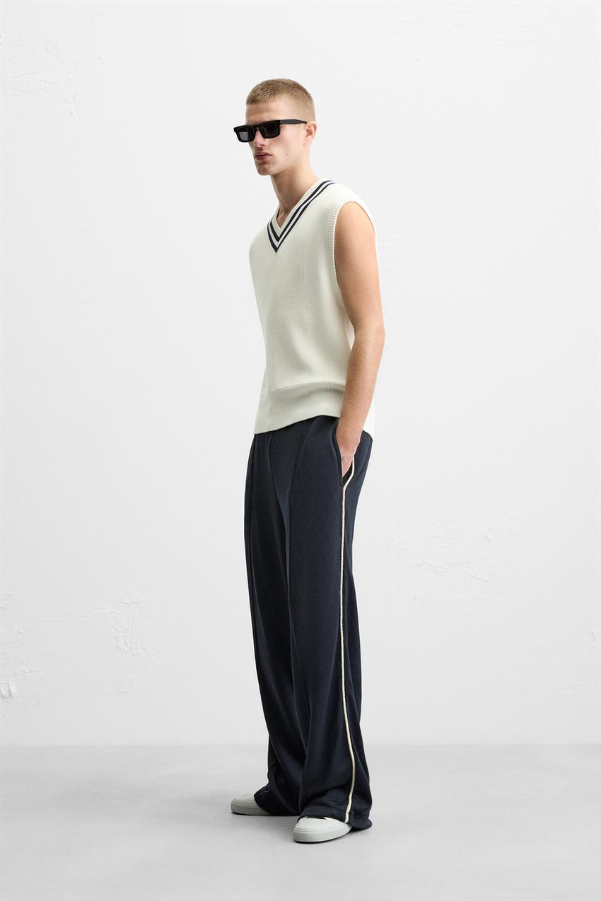 GILET CON SCOLLO A V