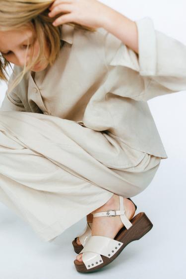 ZUECO ACHAROLADO NEUTRO - Blanco Crudo de Zara