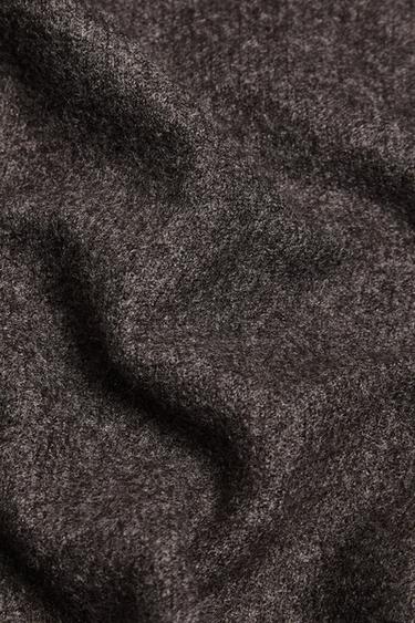 EXTRA SOFT PLAIN THROW - Dark grey by Zara