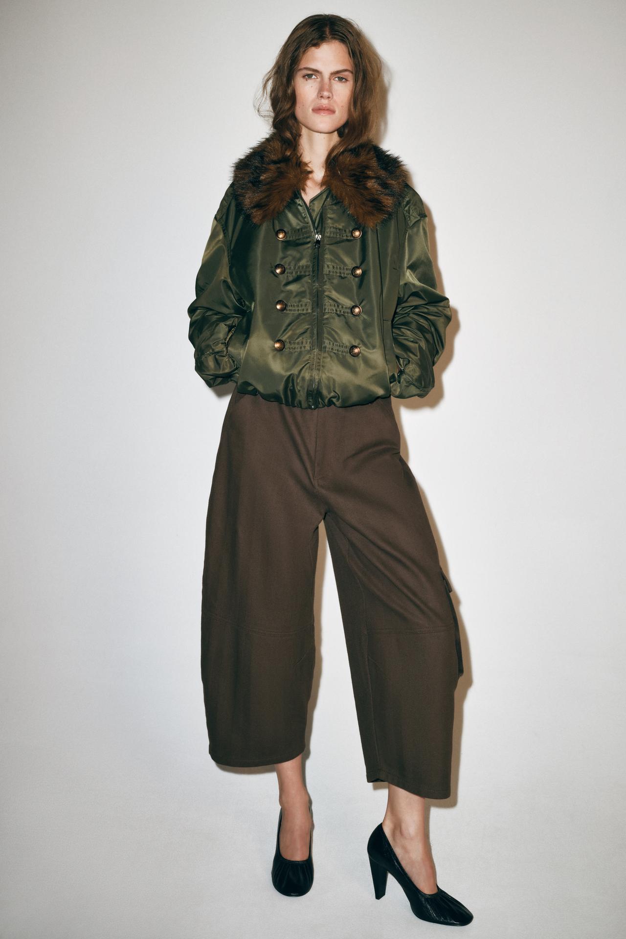 НЕЙЛОНОВЫЙ БОМБЕР С МЕХОВЫМ ВОРОТНИКОМ — ZW COLLECTION