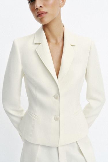 VESTE AJUSTÉE À ÉPAULETTES - Écru de Zara - Image 6