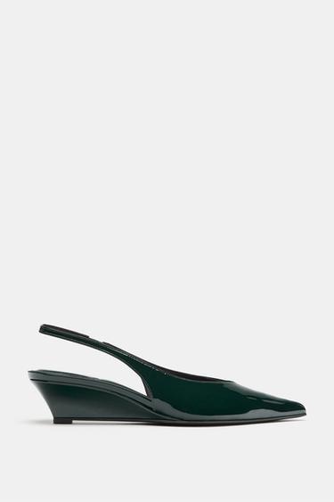 ZAPATO CUÑA EFECTO ACHAROLADO - Verde de Zara - Imagen 0