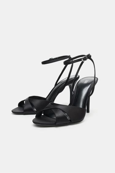 SANDALES À TALONS EFFET SATINÉ - Noir de Zara - Image 3