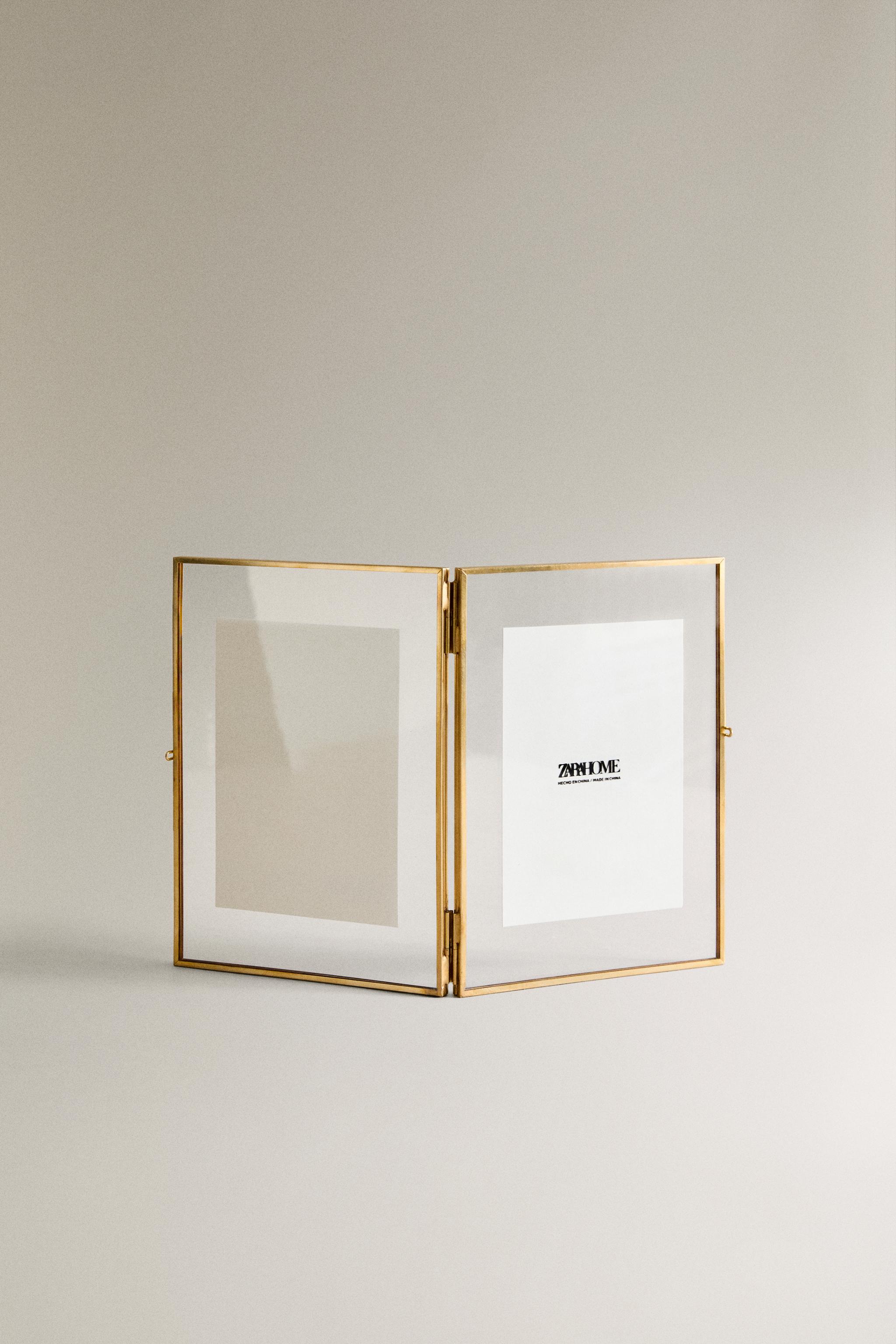 DOUBLE GOLDEN PICTURE FRAME