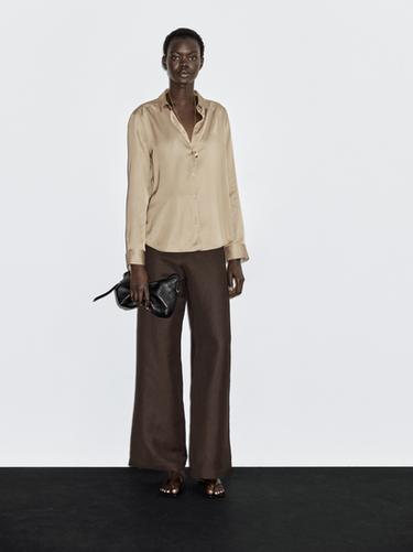 Camisa fluida satinada - Beige de Zara - Imagen 0