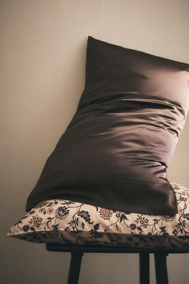 100% MULBERRY SILK PILLOWCASE - Brown by Zara - Image 0