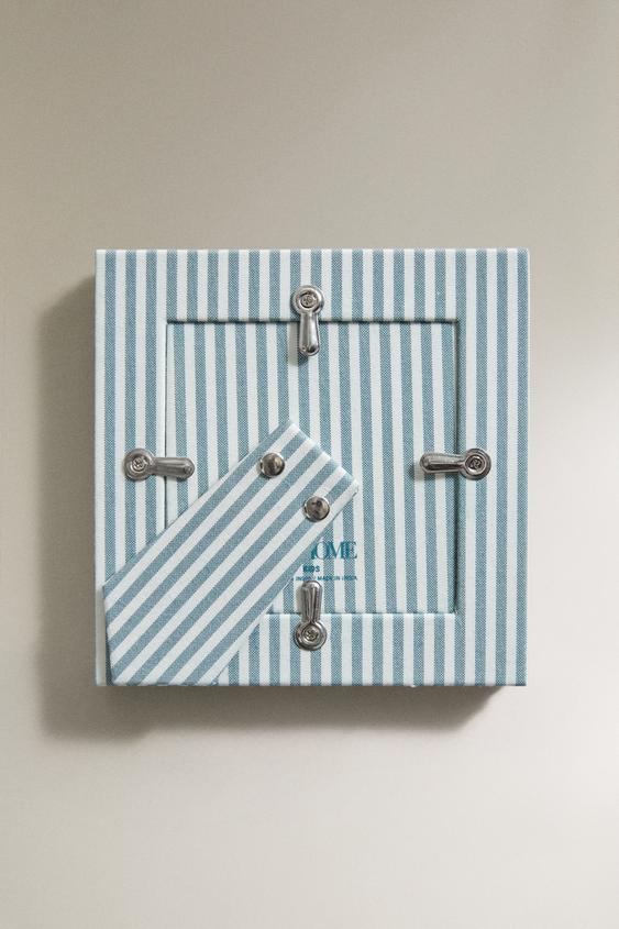 CADRE PHOTO ENFANT RAYURES CARRÉ - Bleu de Zara - Image 3
