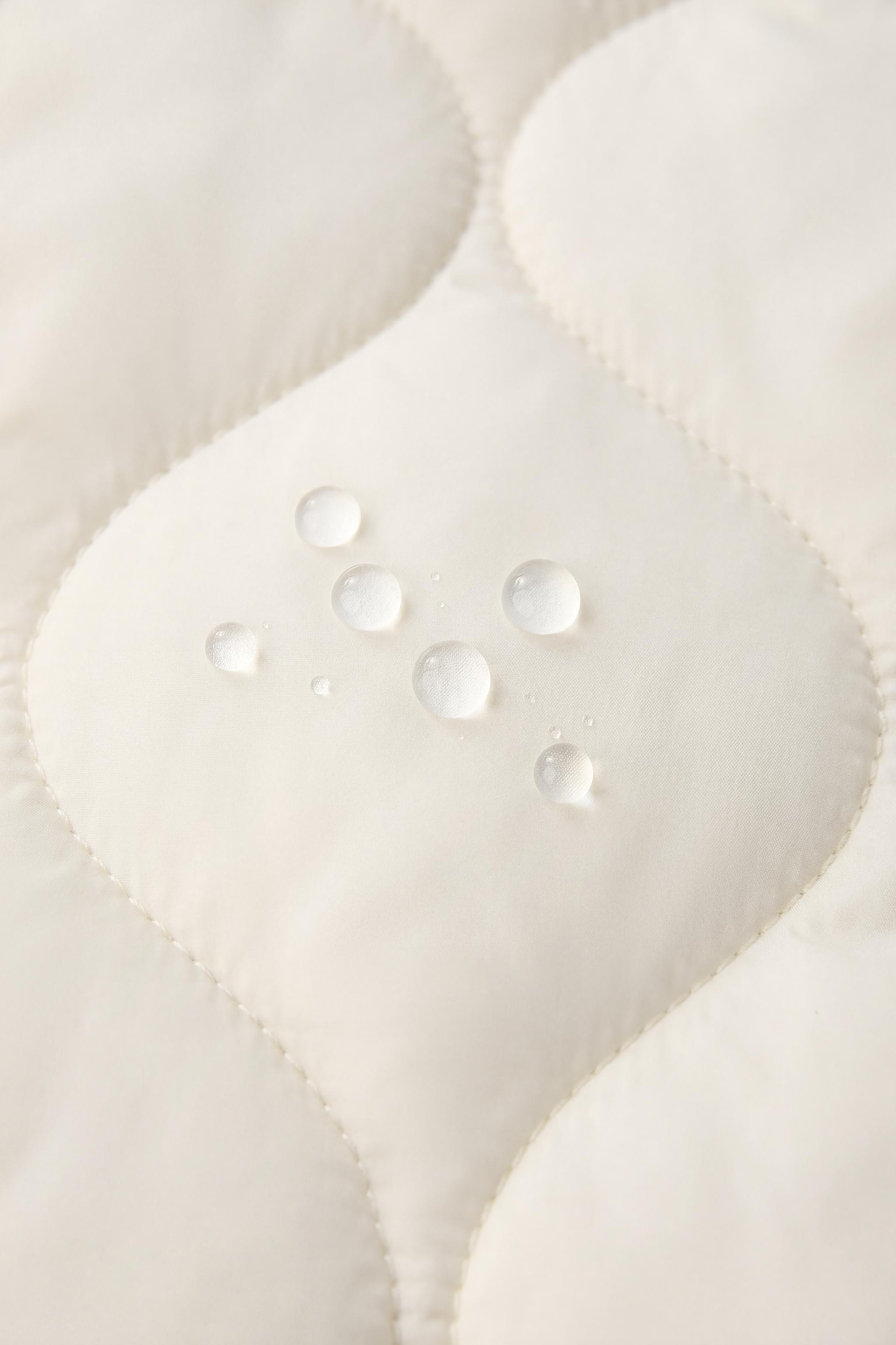 WATER REPELLENT PUFFER JACKET