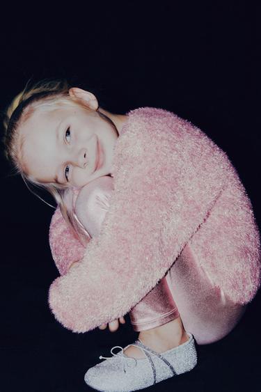 PULL EN MAILLE EFFET FOURRURE PAILLETTES - Rose de Zara