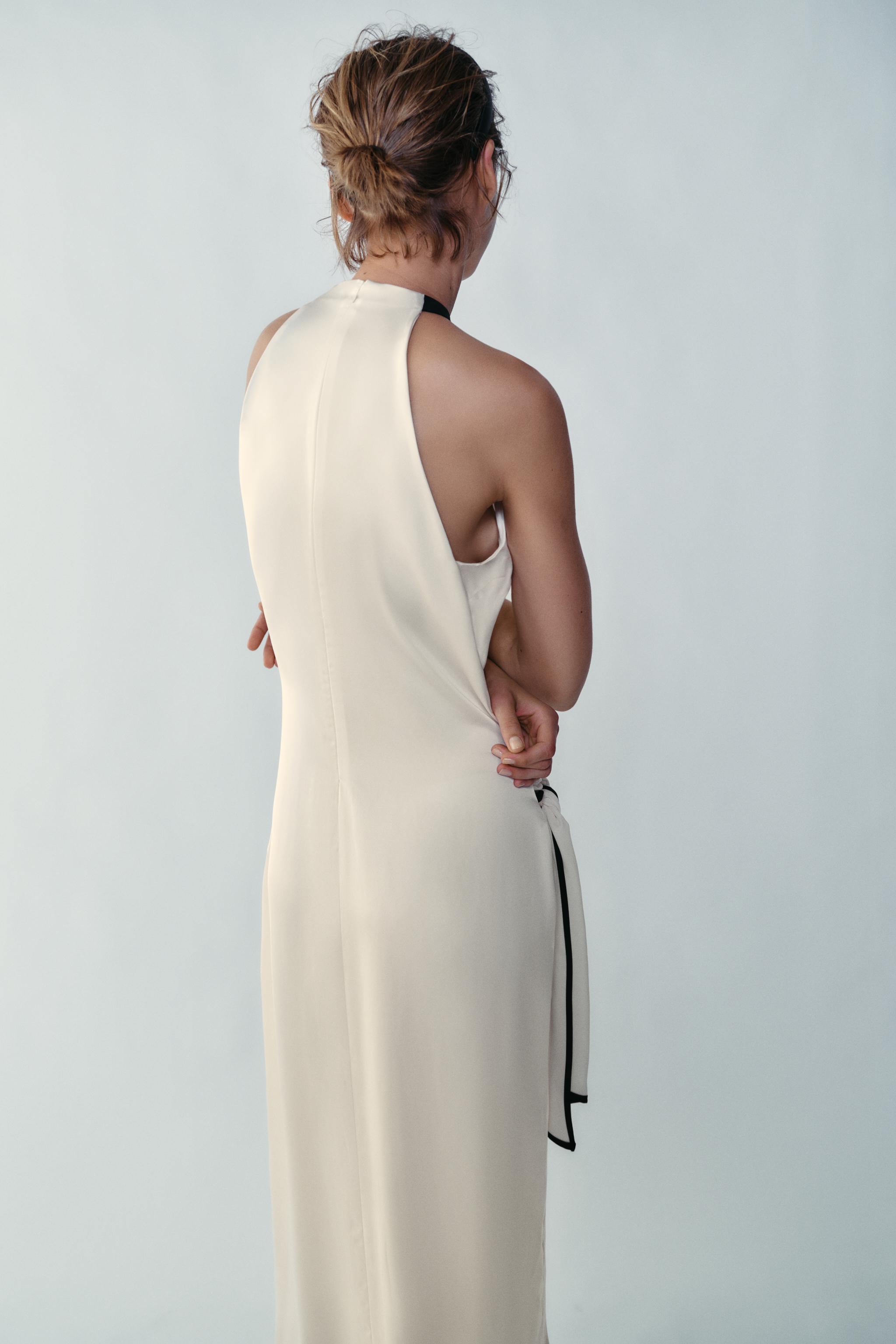 CONTRAST PIPING WRAP MIDI DRESS