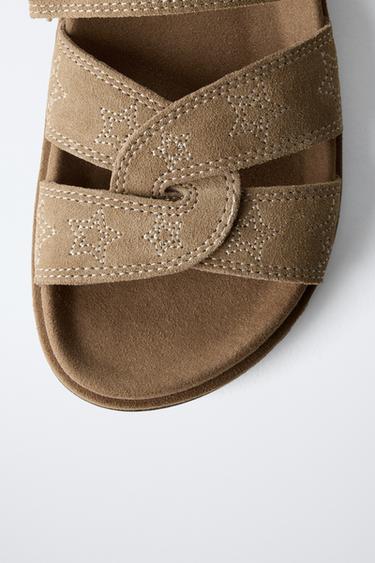 EMBROIDERED LEATHER SANDALS - Brown by Zara