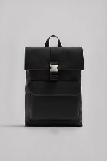 Zara 包蓋設計橡膠塗層背包 - 黑色