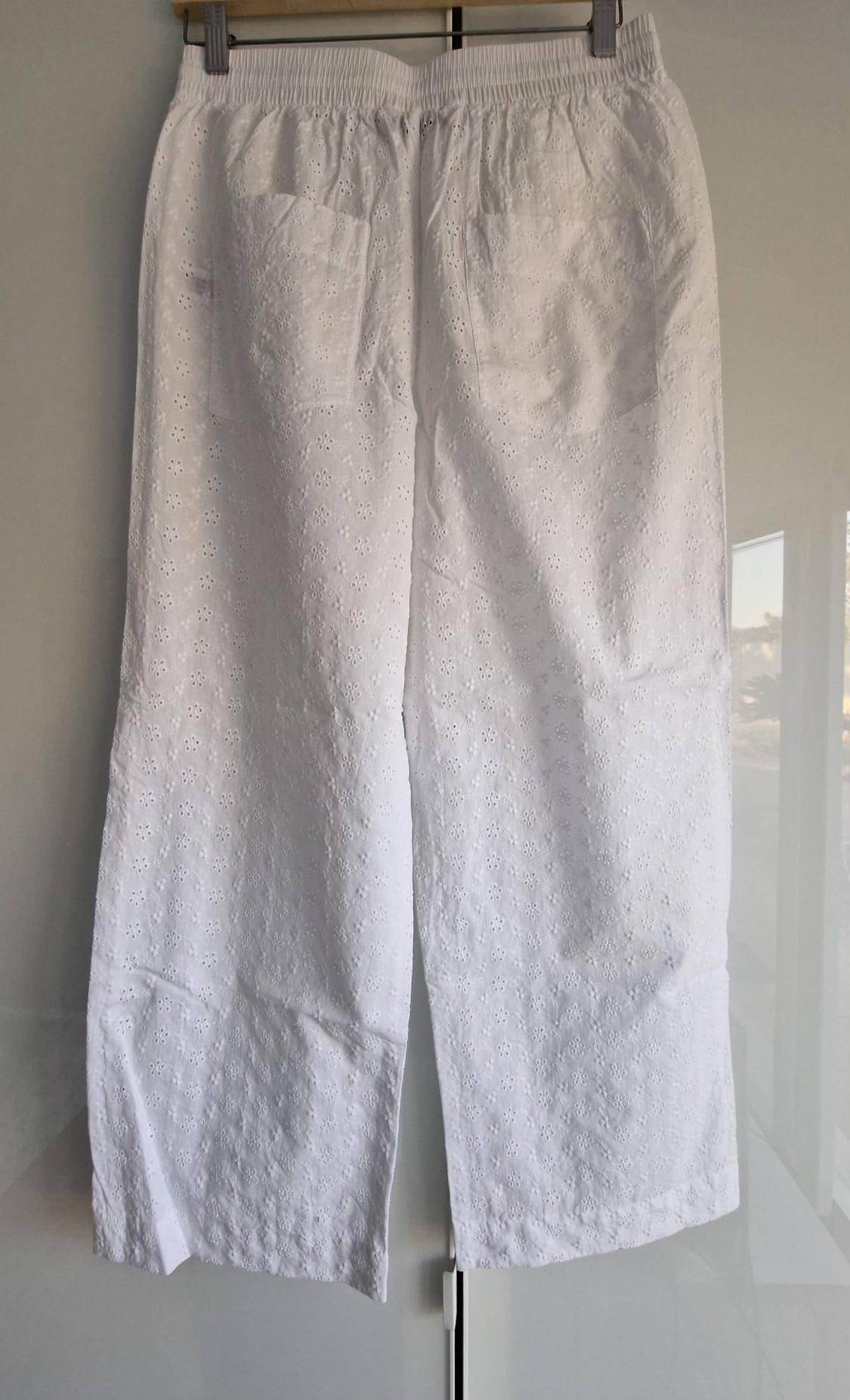 ZW COLLECTION TROUSERS WITH CUTWORK EMBROIDERY - Image 4