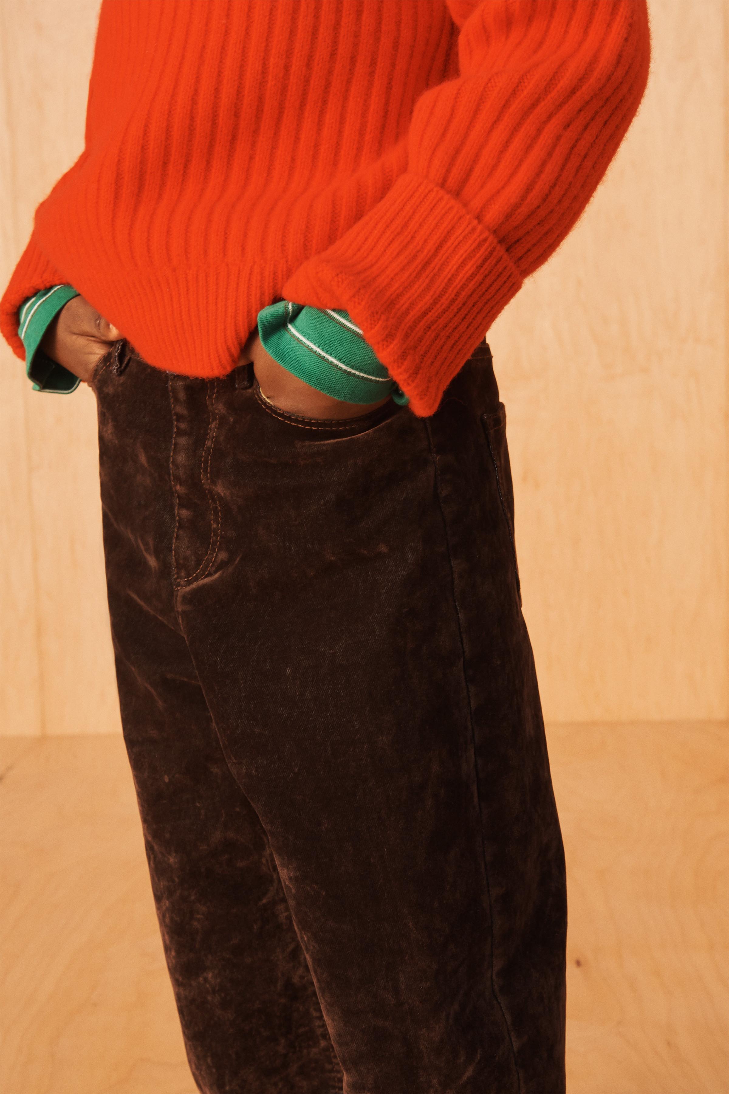 LIMITED EDITION WIDE-LEG VELVET PANTS