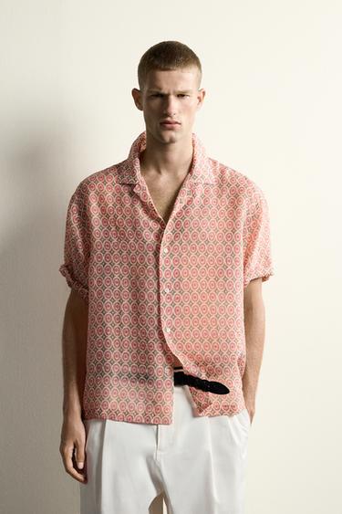 CAMISA FLUIDA AMB ESTAMPAT GEOMÈTRIC - Rosa clar de Zara