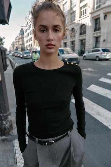 Zara RIBBED BUTTON T-SHIRT - Black