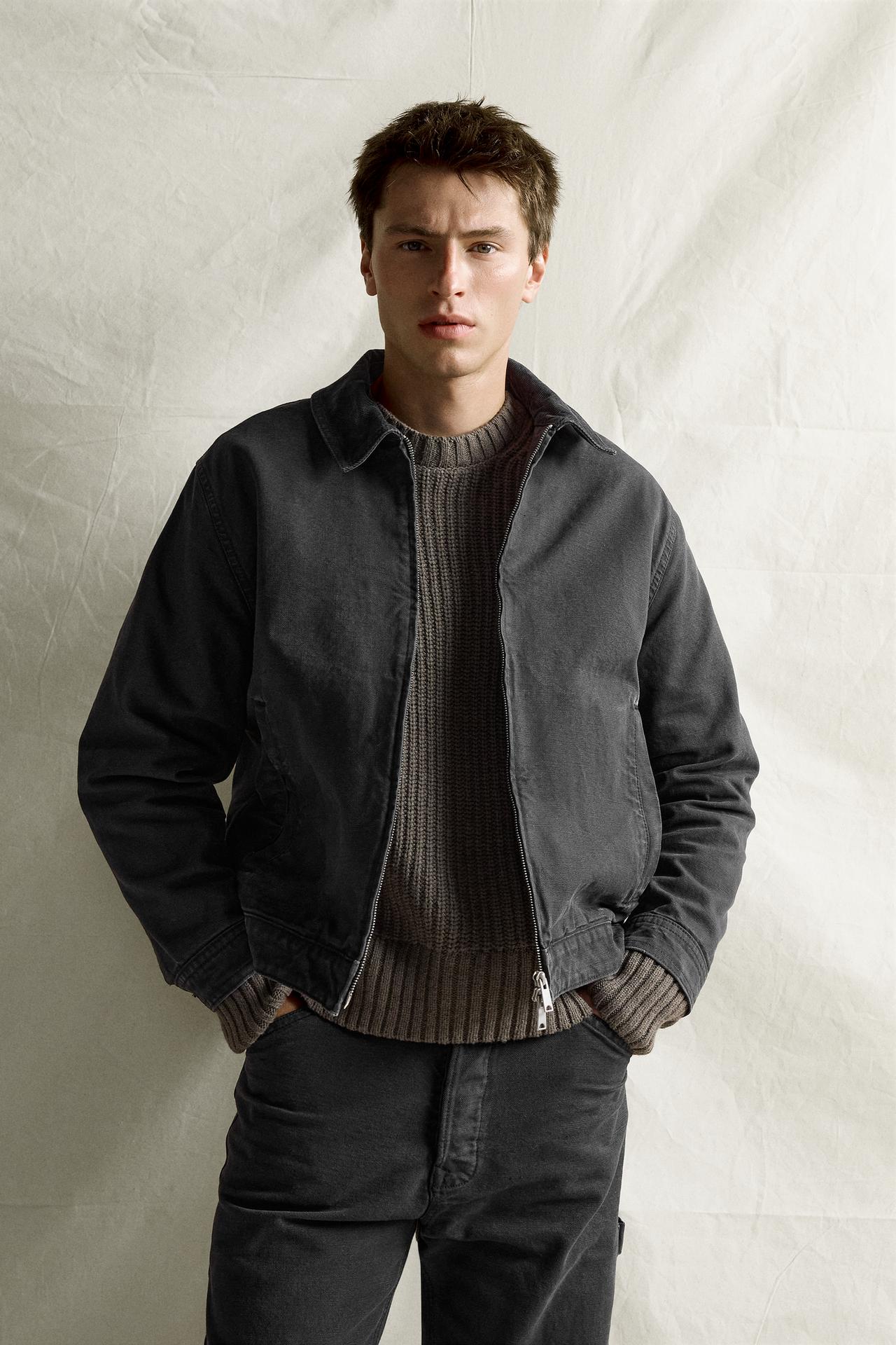 COMBINED COLLAR ZIP-UP JACKET — Black
