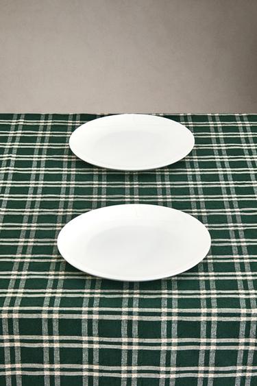 DYED COTTON CHRISTMAS TABLECLOTH - Green by Zara - Image 1