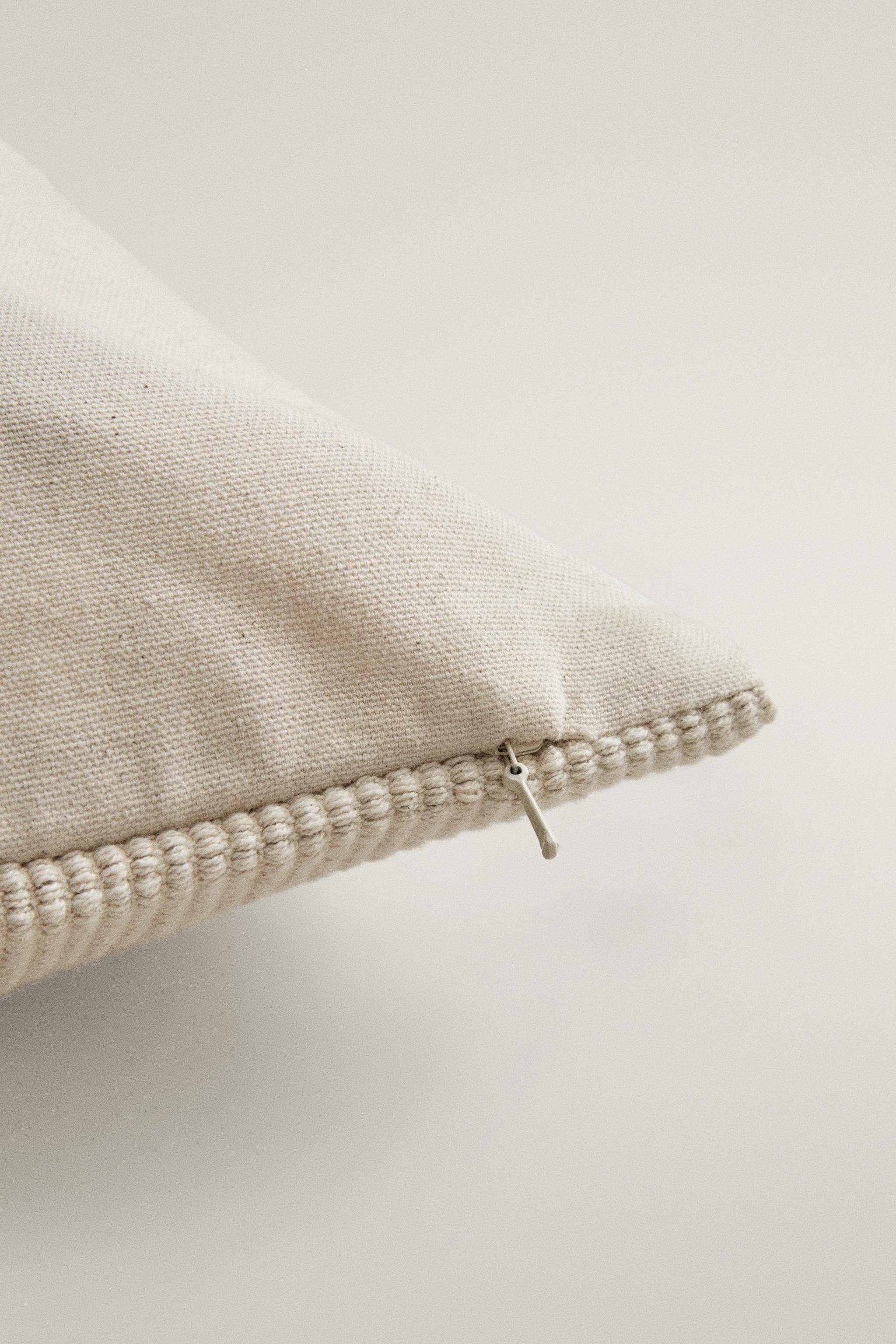 DOUBLE LINE THROW PILLOW COVER