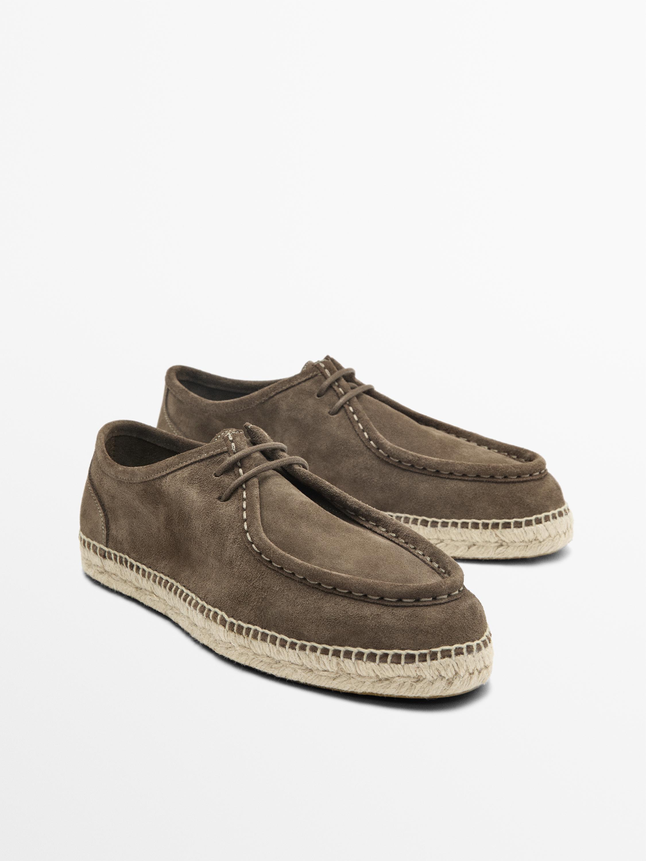 Split leather shoes with moc toe and jute sole