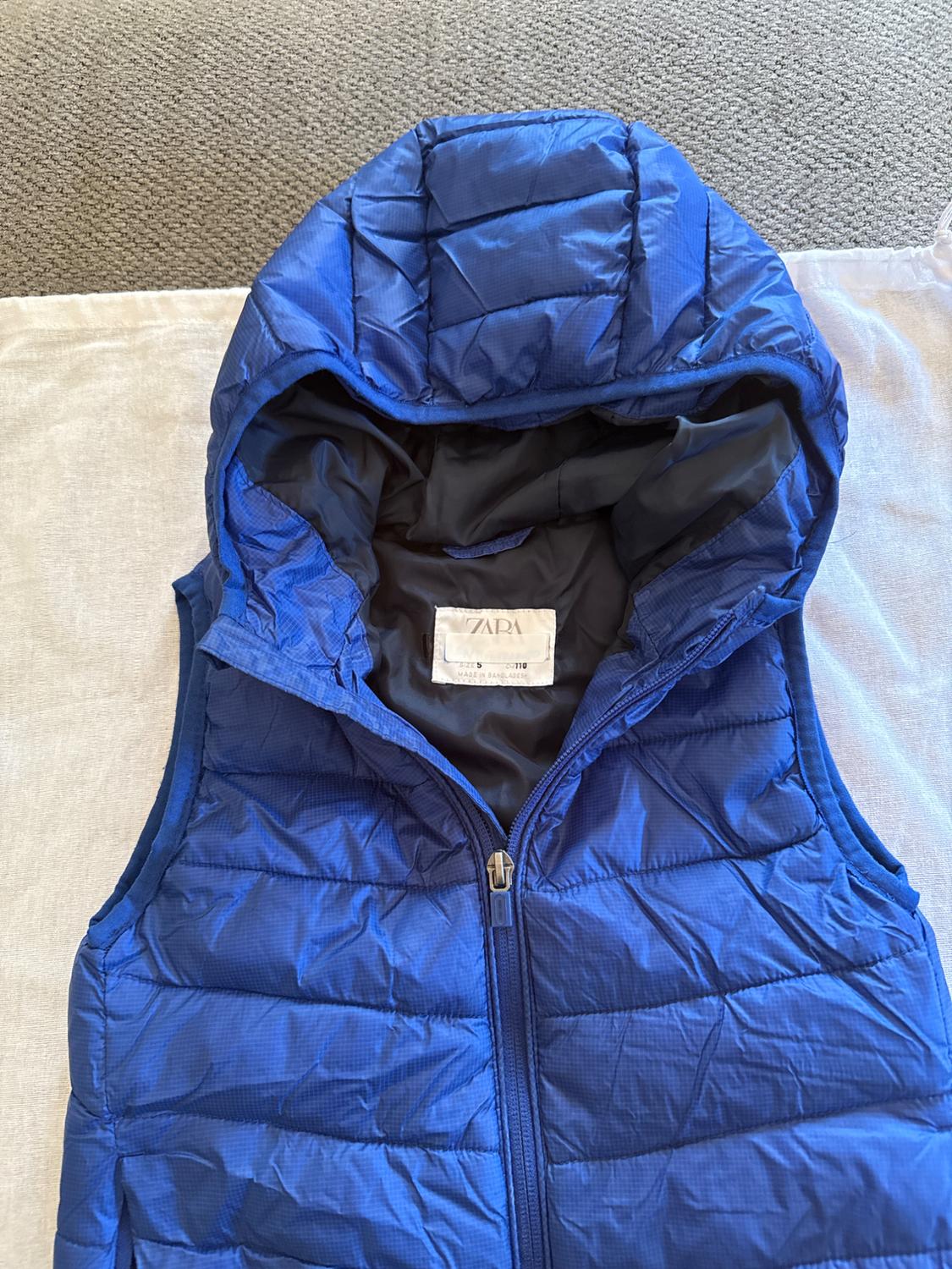 BOY BLUE PUFFER VEST - Image 3