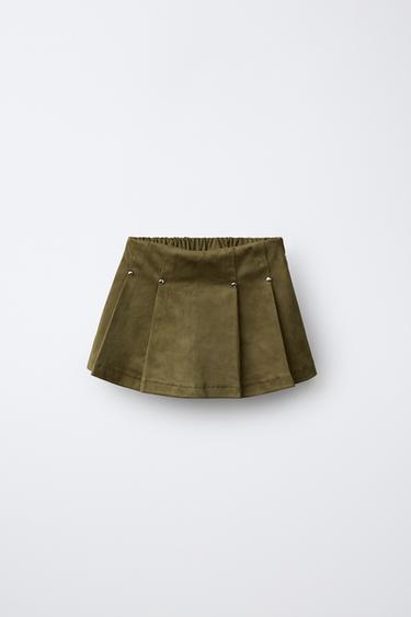 BERMUDASHORTS IN VELOURSLEDER-OPTIK MIT NIETEN - Khaki von Zara