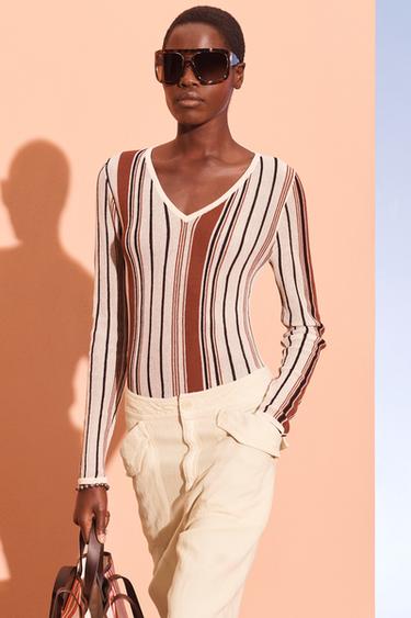 V NCK STRP JRSY - rayas de Zara