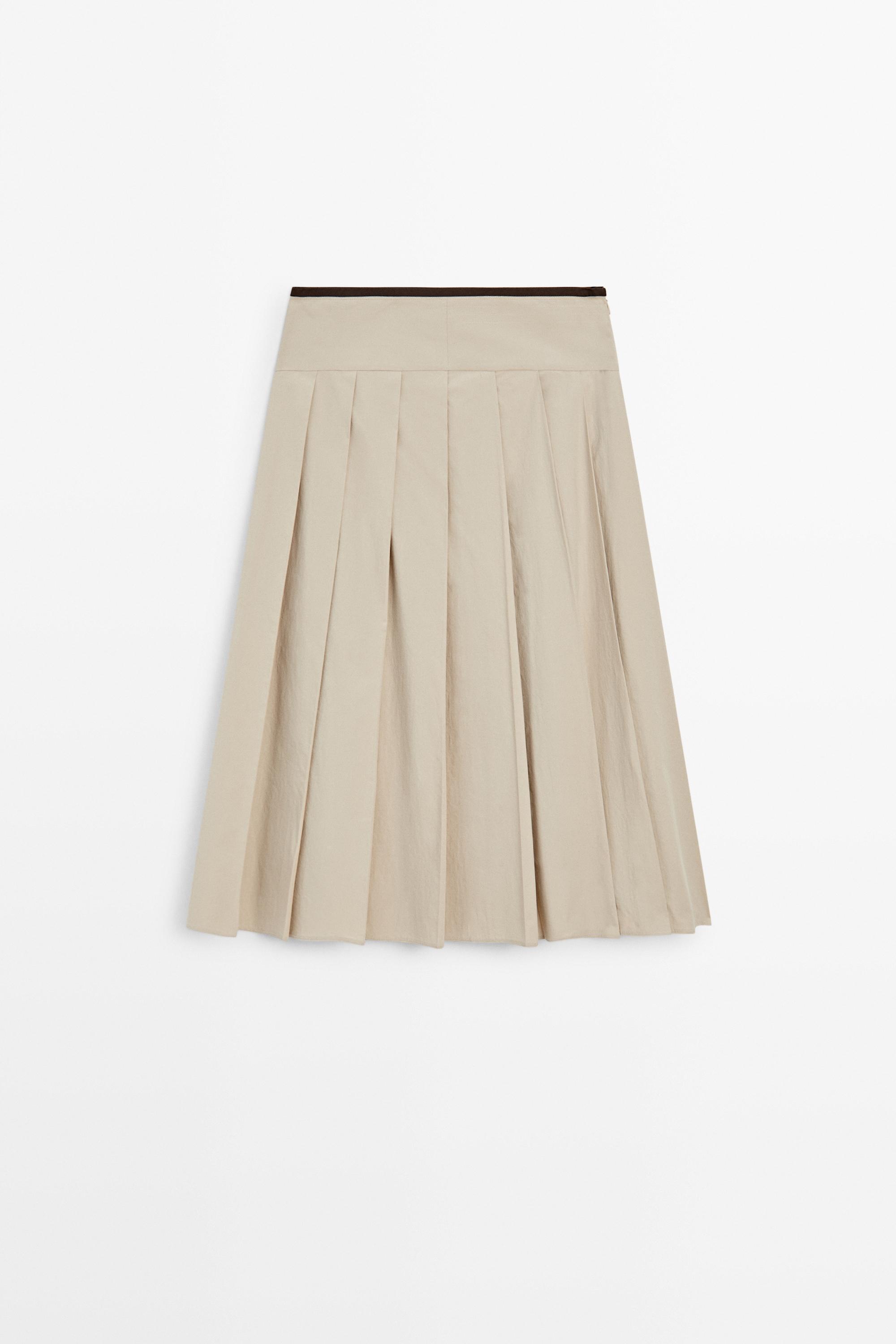 Pleated midi skirt with contrasting sash