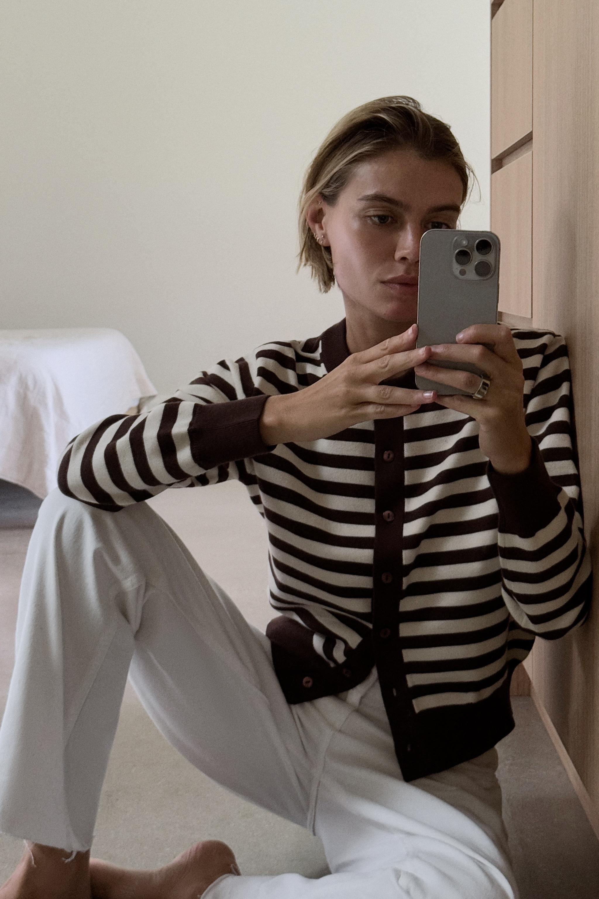 STRIPED KNIT CARDIGAN