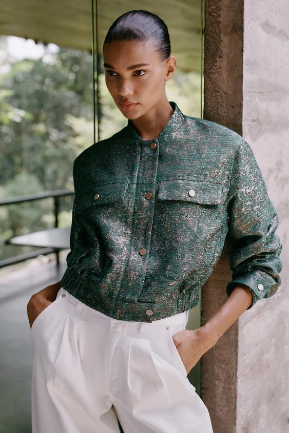 BUNDA SE STRUKTUROU Z METALICKÉ PŘĺZE - Černá / Zelená od Zara - Obrázek 3