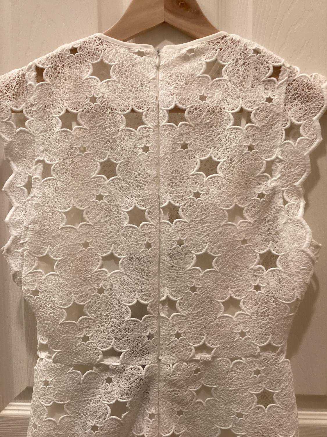 LACE MINI WHITE DRESS - Image 5
