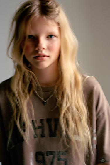 CAMISETA ESTRELLAS BRILLO - Tierra de Zara