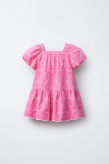 EMBROIDERED FLORAL DRESS - Fuchsia by Zara