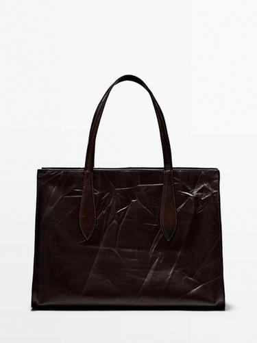 Bolso maxi craquelado piel napa - Marrón de Zara - Imagen 0