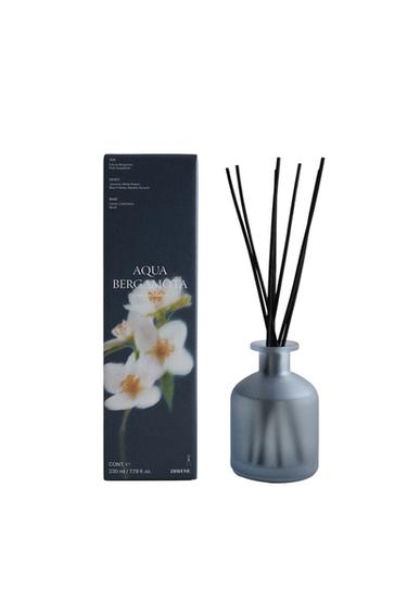 (230 ML) PROFUMI PER AMBIENTE CON BASTONCINI AQUA BERGAMOTA - Verde pastello di Zara