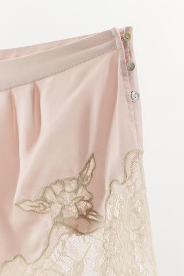 SHORT SATINÉ BRODERIES ET DENTELLE - Rose pastel de Zara - Image 5