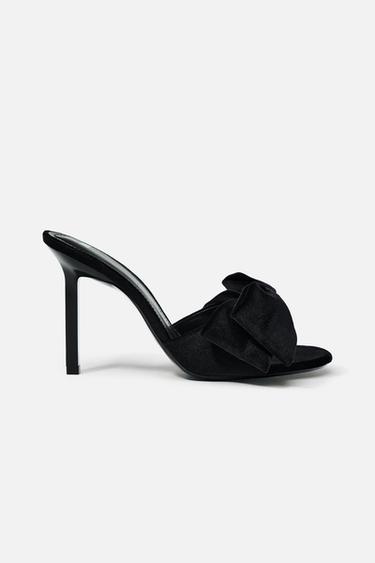 VELVET-EFFECT BOW SANDALS - Black by Zara