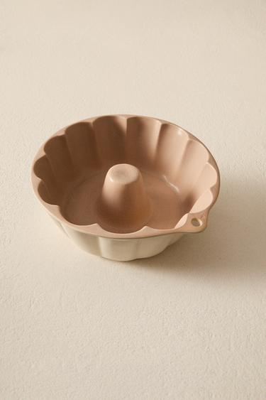ROUND BAKING MOULD - Pink by Zara
