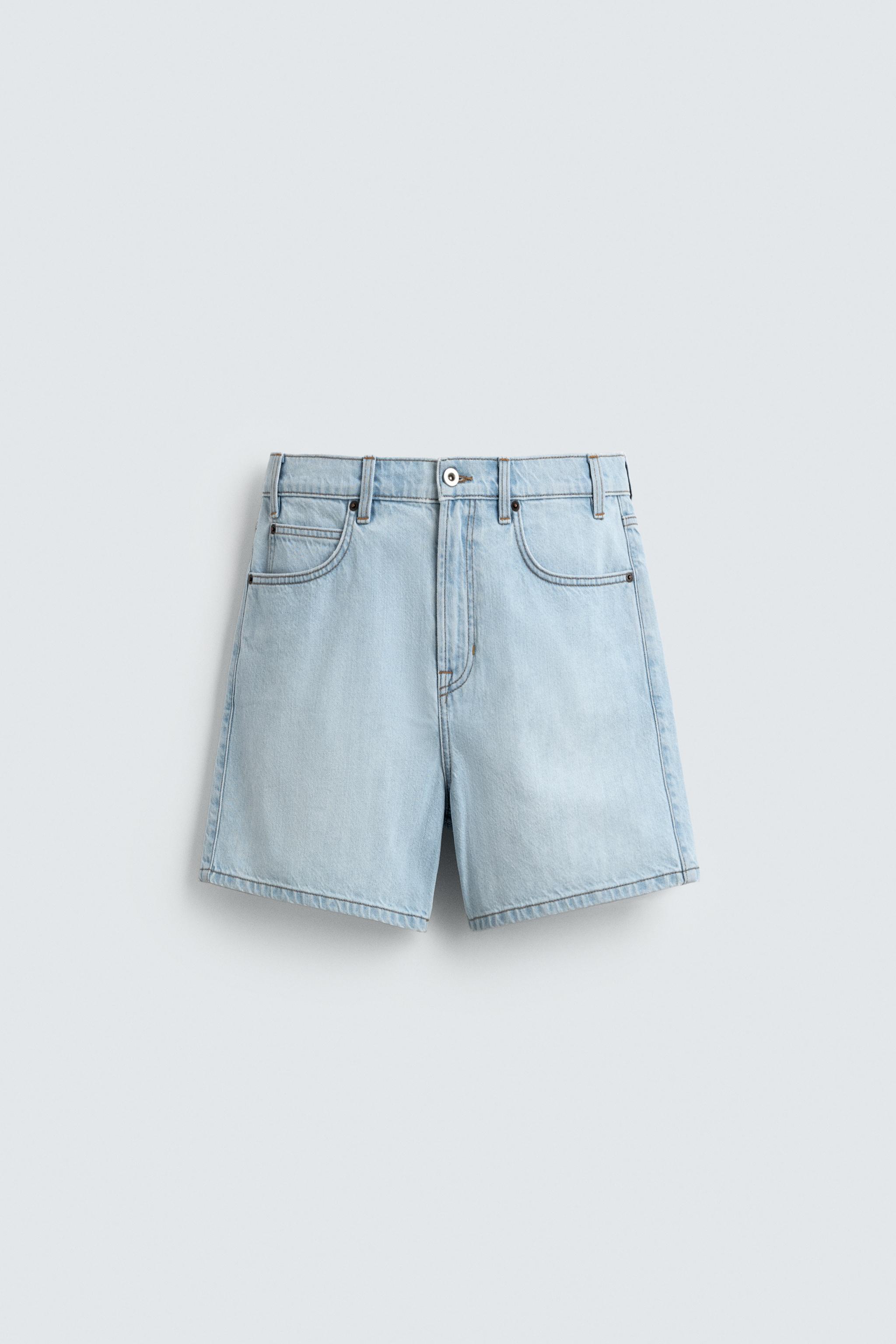 BERMUDA EN JEAN COUPE RELAX