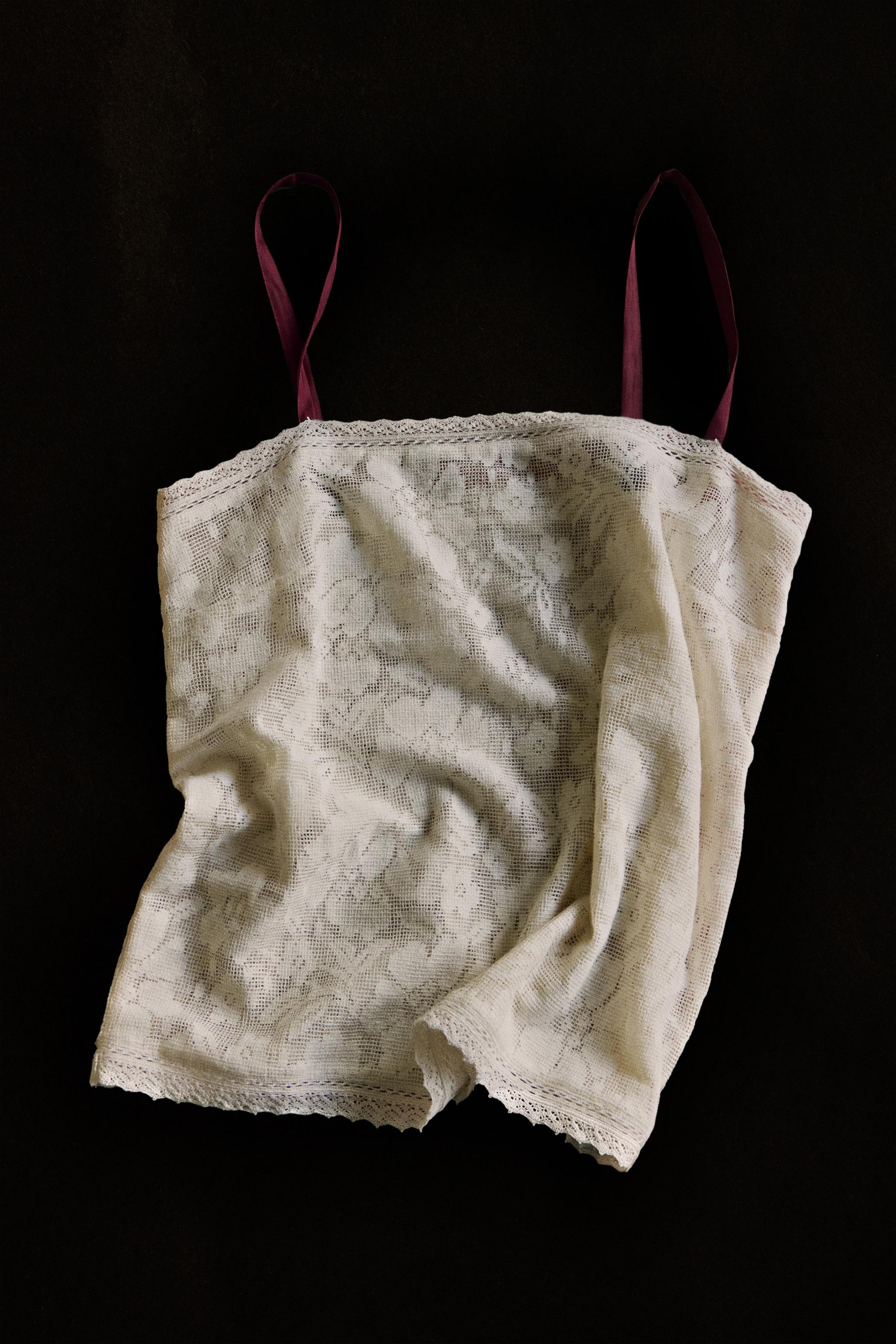 TOP COTON DENTELLE FLEURS