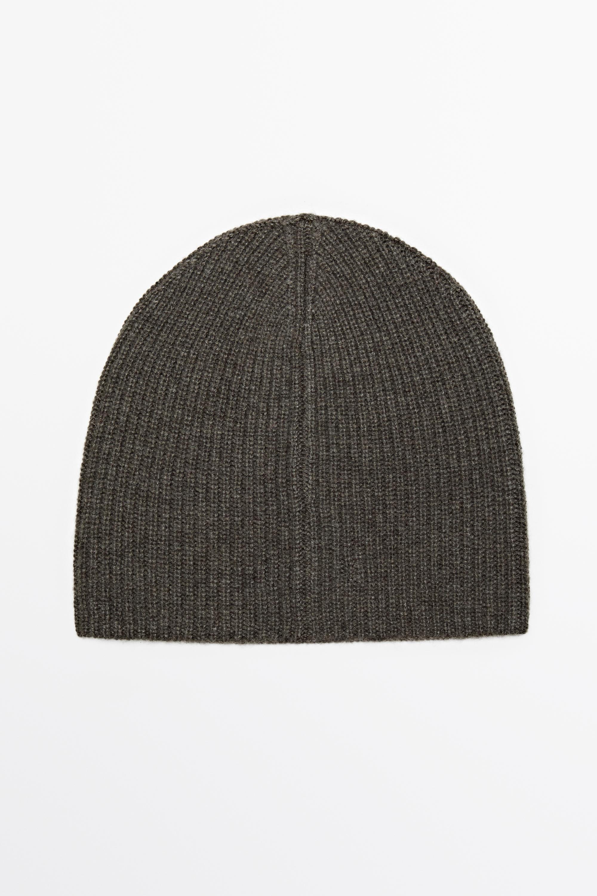 100% cashmere knit beanie