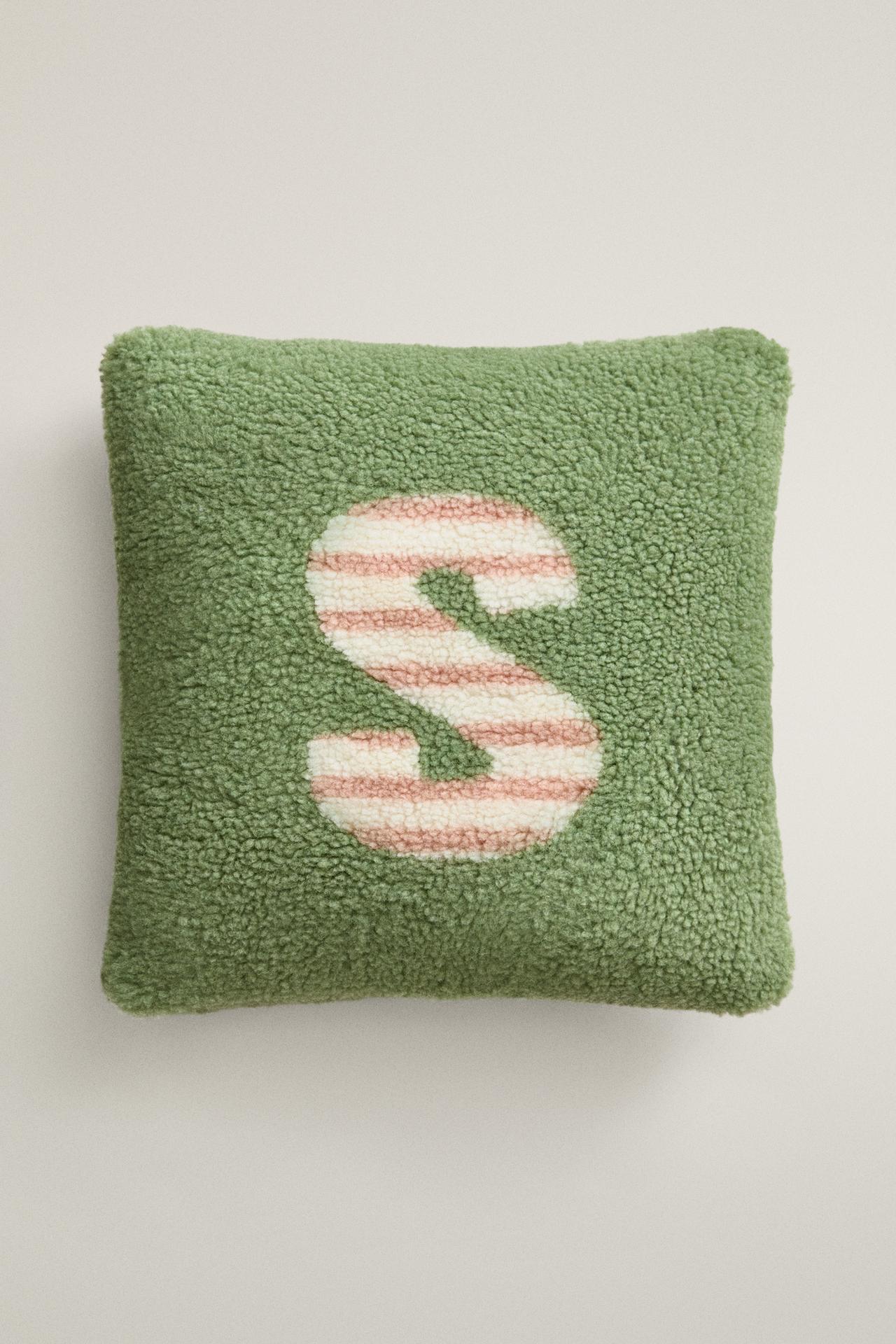 CHILDREN'S FAUX SHEARLING CUSHION WITH S