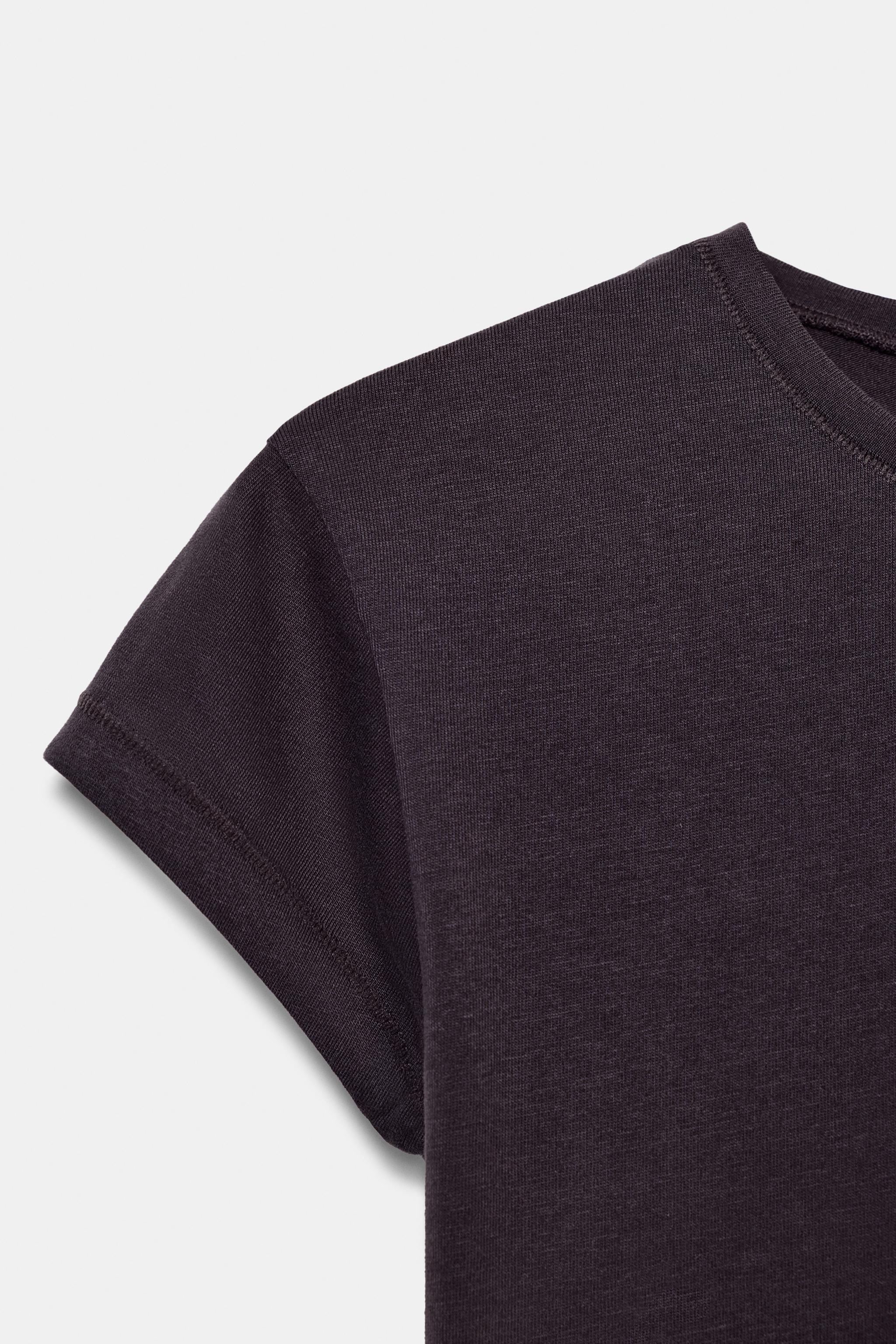 SLIM FIT SHORT SLEEVE T-SHIRT