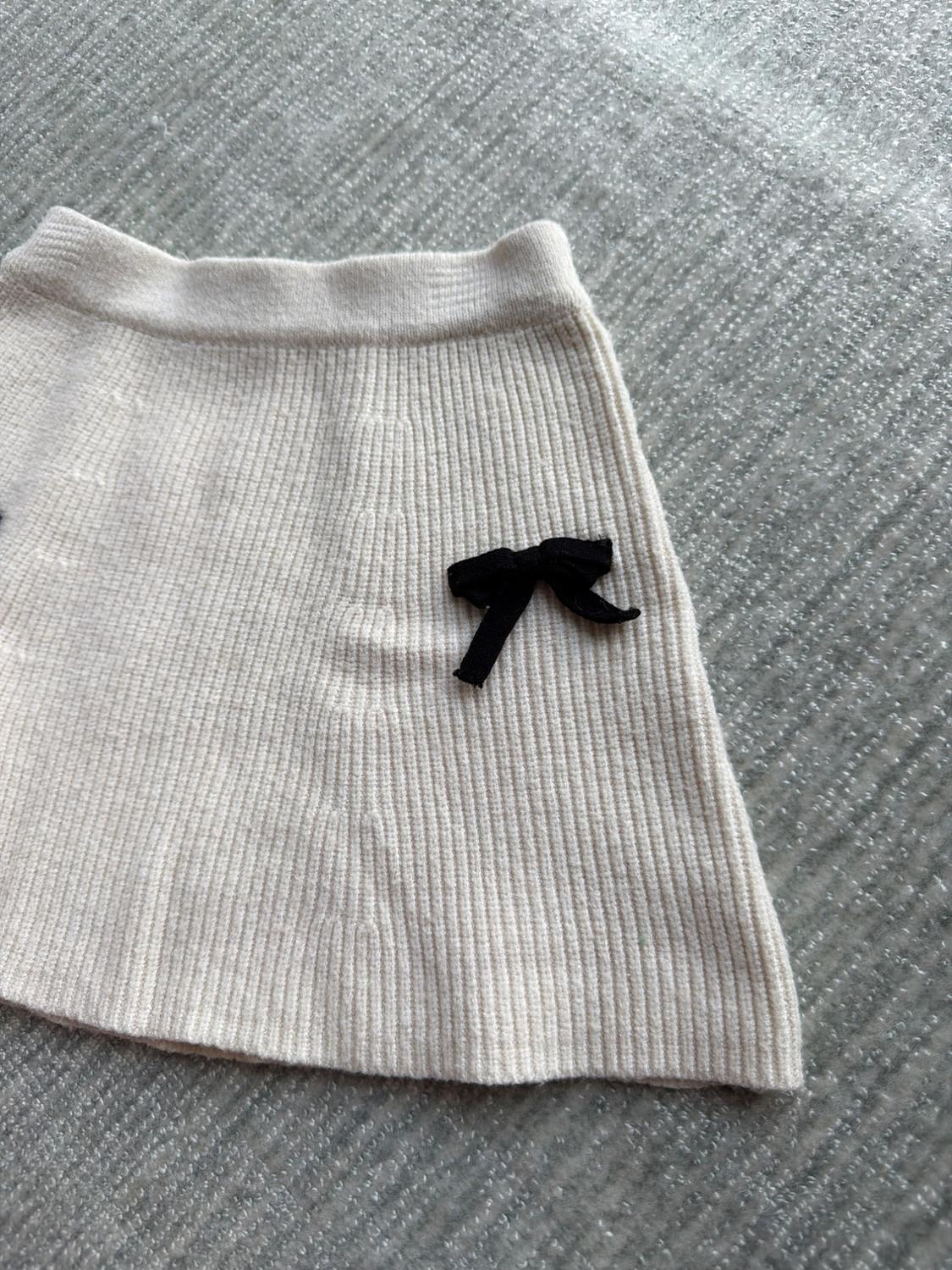 ECRU SKIRT WITH BOWS - Image 3