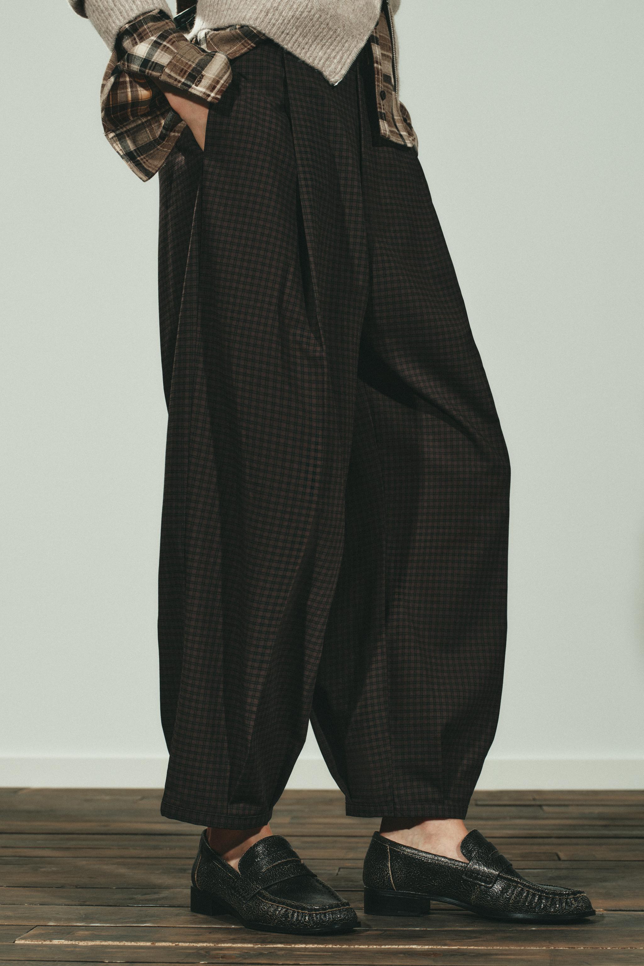 CHECK TROUSERS WITH DARTS — Grey