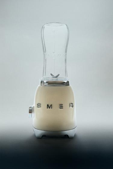 SMEG BLENDER - Cream by Zara