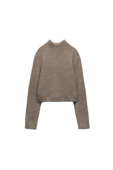 SOFT HIGH NECK KNIT SWEATER